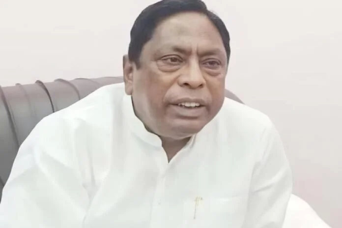 जज ने पूर्व मंत्री आलमगीर आलम के जमानत याचिका सुनवाई से खुद को किया अलग। दिया दूसरे बेंच को भेजने का निर्देश