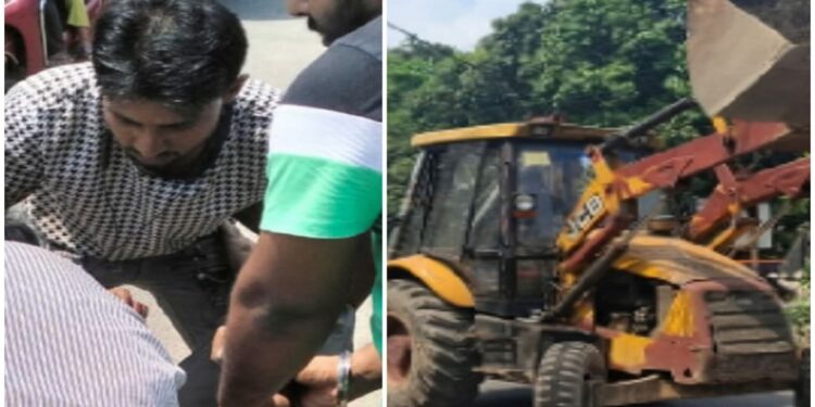 जमशेदपुर : ख़ासमहल में जेसीबी की चपेट में आकर बाइक सवार की मौत